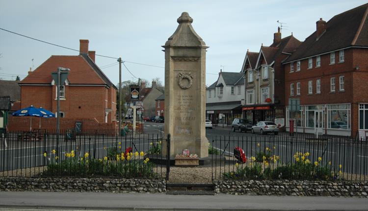 Ludgershall High Street