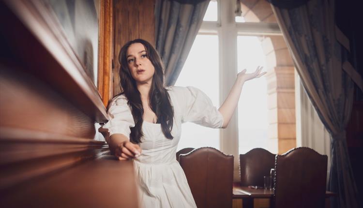 Josienne Clarke sings Sandy Denny: Across The Evening Sky