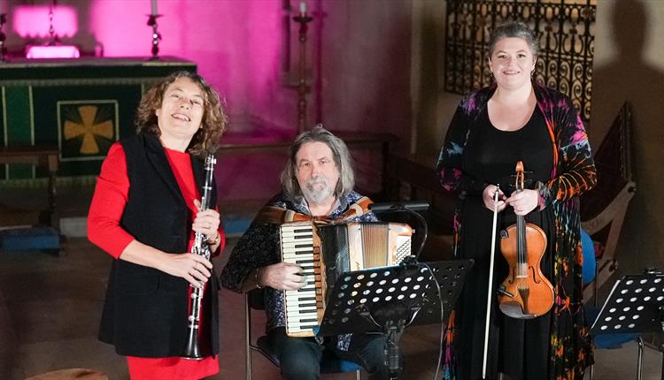 The Pagoda Project - Inspired by Folk Tradition, Paul Hutchinson(accordion) Hannah Cumming (Vocals) and Karen Wimhurst (bass clarinettist) at United Reform Church, Mere