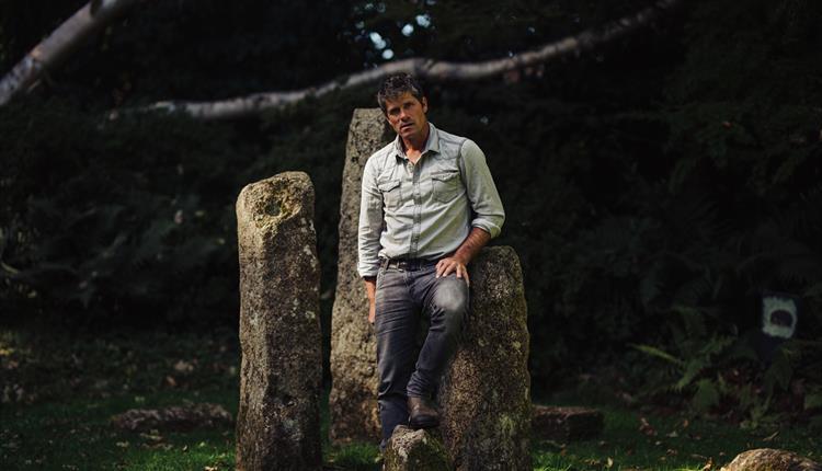 Seth Lakeman & Voices for Life Wiltshire Children's Choir