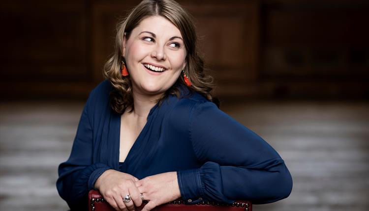 Siân Dicker