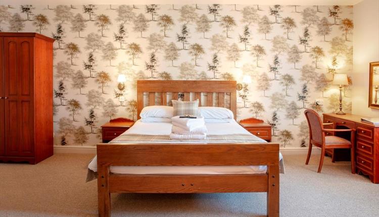 The Old Bell Hotel - room
