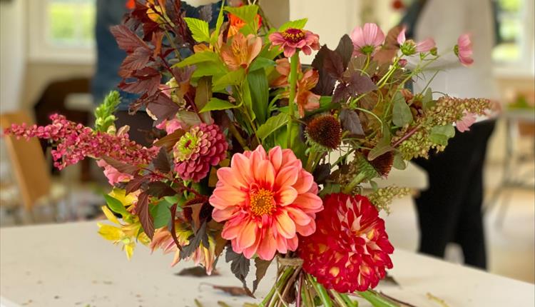 Vase Arrangement Workshop by the Crafty Gardeners at Bowood House & Gardens