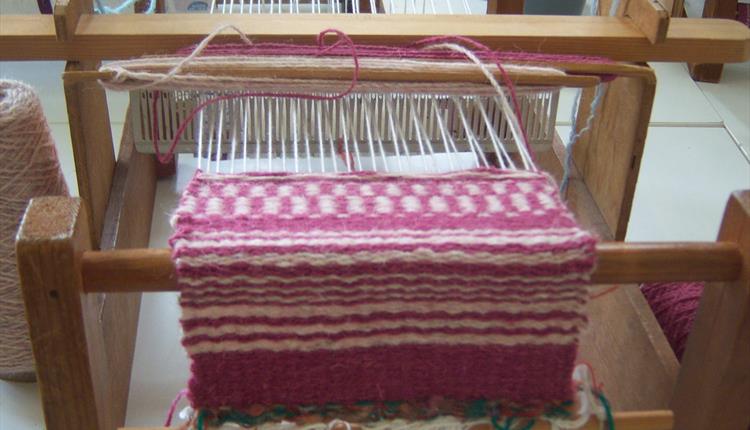 1-Day Weaving Workshop: Weave a Scene