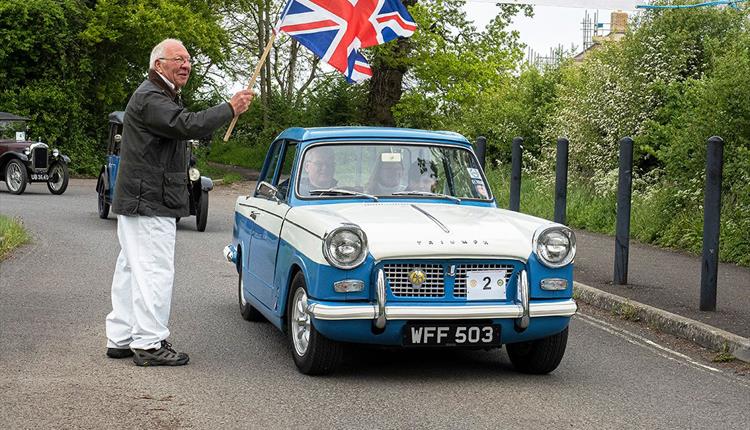 Rotary classic Car Run Calne