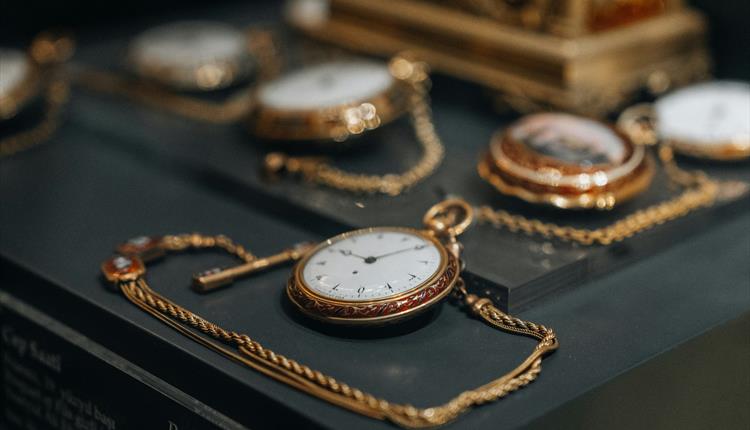 Valuing Treasures: An Evening with Duke's Auctioneers