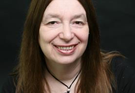 Alison Weir: Elizabeth The Queen