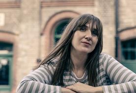 Annie Dressner - "I Thought It Would Be Easier" An Evening Of Glorious Folk Music