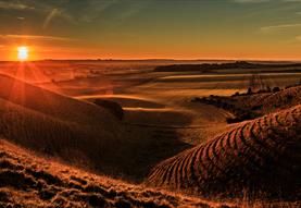 Sunrise from Knap Hill | Photo: David White