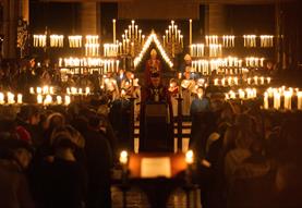 From Darkness to Light: the Advent Procession