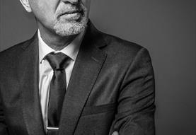 Glyn Dilley: Hearing Voices