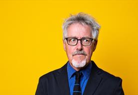 Griff Rhys Jones: The Cat's Pyjamas