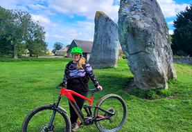 The Ancient Ridgeway and Avebury Cycle Tour