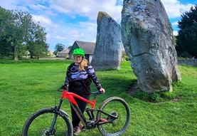 The Ancient Ridgeway and Avebury Cycle Tour