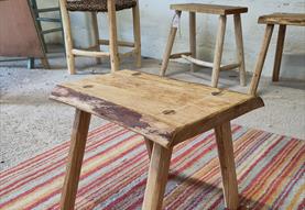 2 Day Make a Green Wood Stool