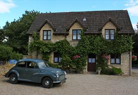 Fosse Farmhouse