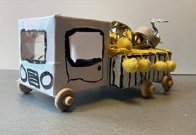 Junk Model Carnival Floats