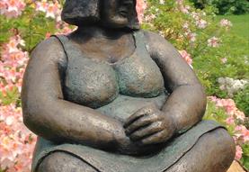 Sculpture exhibition in Avebury Manor Garden