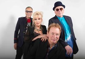 Iford Manor Jazz Festival: Shakatak Live at Iford!