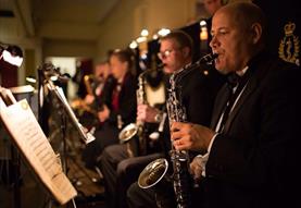 CHRISTMAS CAROL CONCERT -  Army Medical Services Band