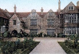 The Hardy Sisters: Salisbury, Wessex and Beyond - Talk by Anne Johns and Jenny Head