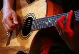 Neeld Foyer Free Live Music Session