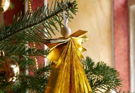 'Christmas in colours' at National Trust Avebury