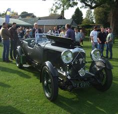 Shalbourne Classic Car Show