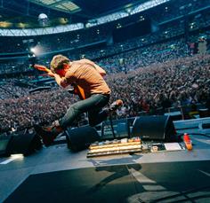 blur: Live at Wembley Stadium