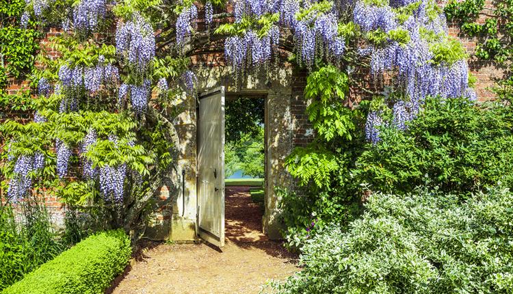 Private Walled Garden Tours