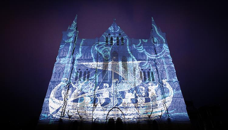 Sarum Lights at Salisbury Cathedral Sarum Lights at Salisbury Cathedral