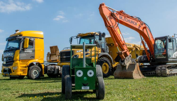 Tractor Ted Diggers & Dumpers Weekend