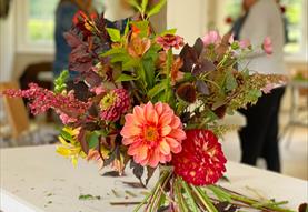 Vase Arrangement Workshop by the Crafty Gardeners at Bowood House & Gardens
