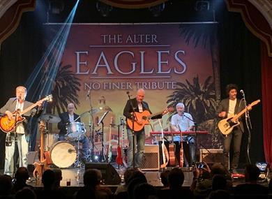 Alter Eagles