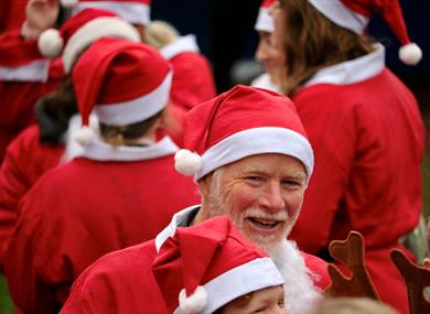 Alexander Devine Santa Dash | participants