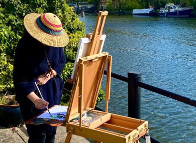 Women painting by the River Thames Eton En Plein Air