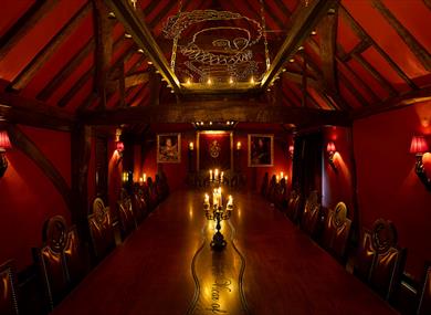 Hinds Head | Vicar's Room