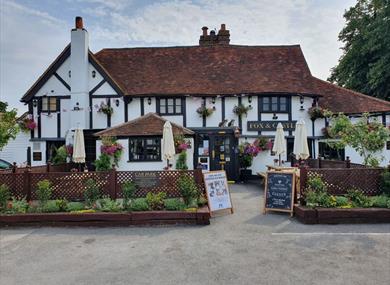 The Fox and Castle, Old Windsor