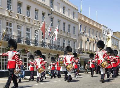 The Castle Hotel Windsor | guard march