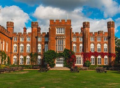 Cumberland Lodge external