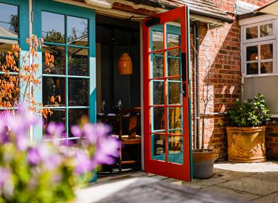 The Winning Post | exterior