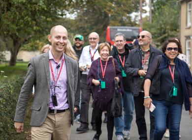 Evan Evans guide with group