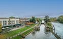 The Runnymede on Thames | riverside