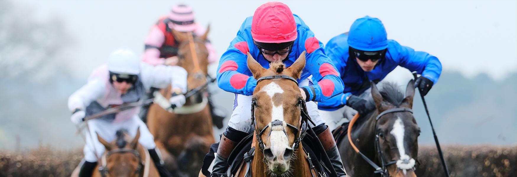 Racing at Ascot