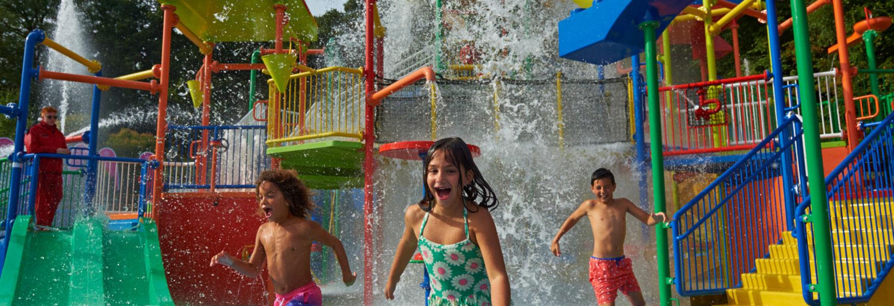 Children enjoying Drench Towers at the LEGOLAND® Windsor Resort