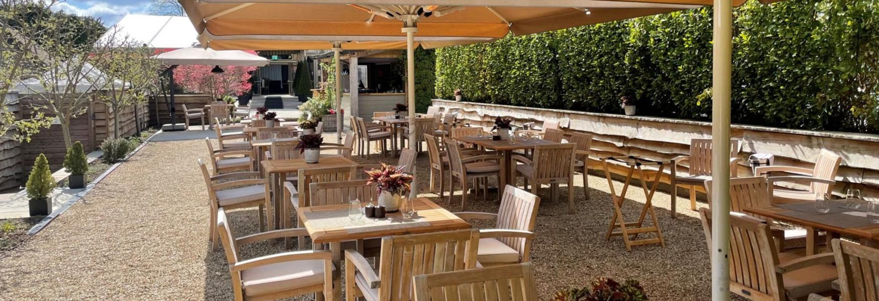 Hurley House Hotel Outdoor Terrace
