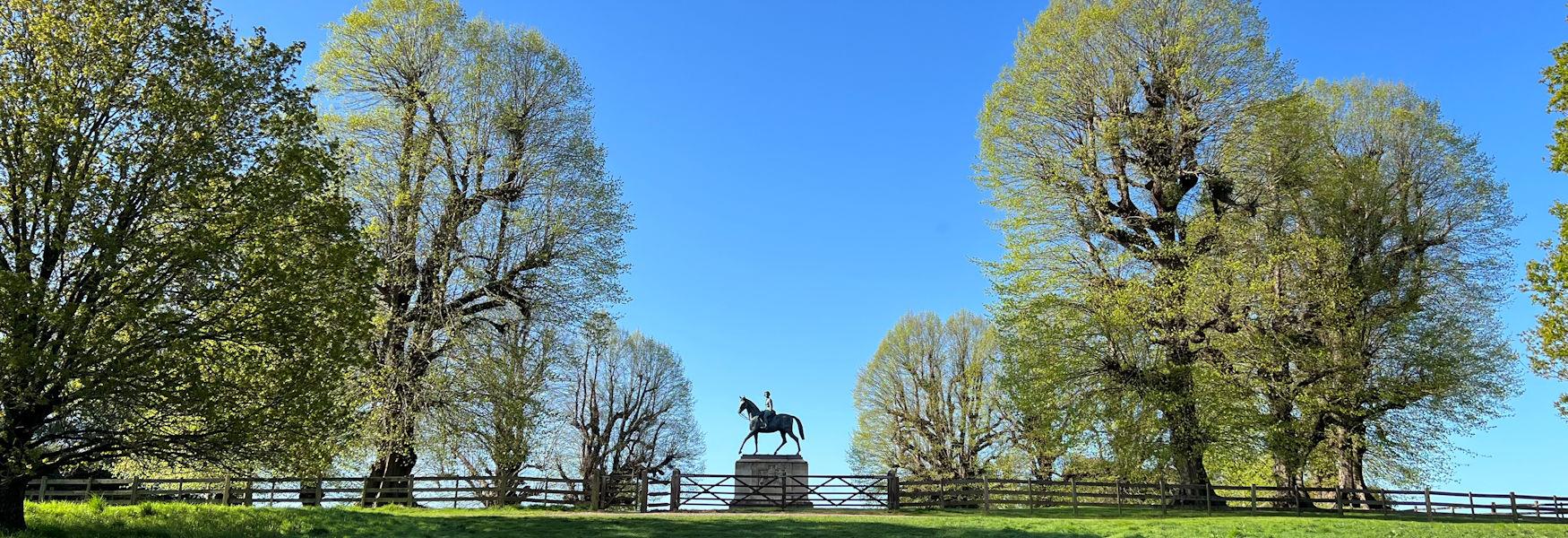 Queen Elizabeth statue, Windsor Great Park