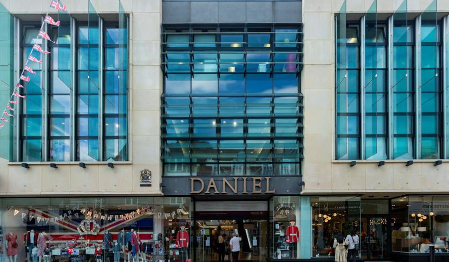 Daniel Department Store