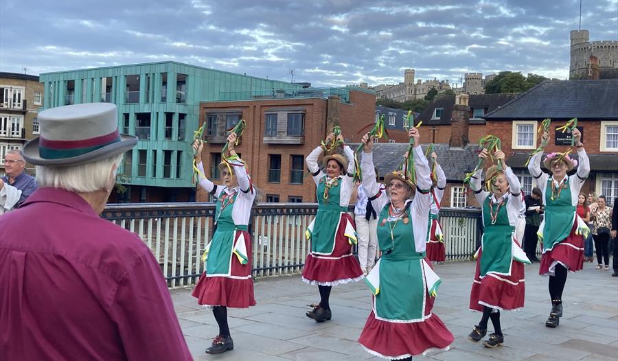 Morris Dancing in Windsor