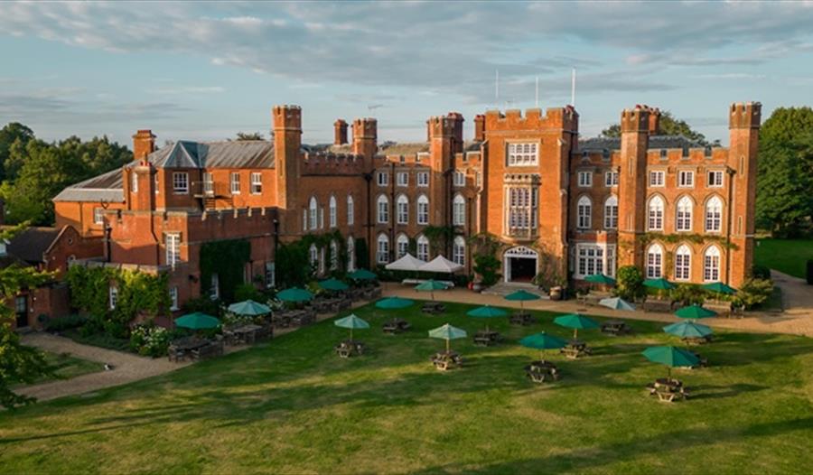 Cumberland Lodge Exterior